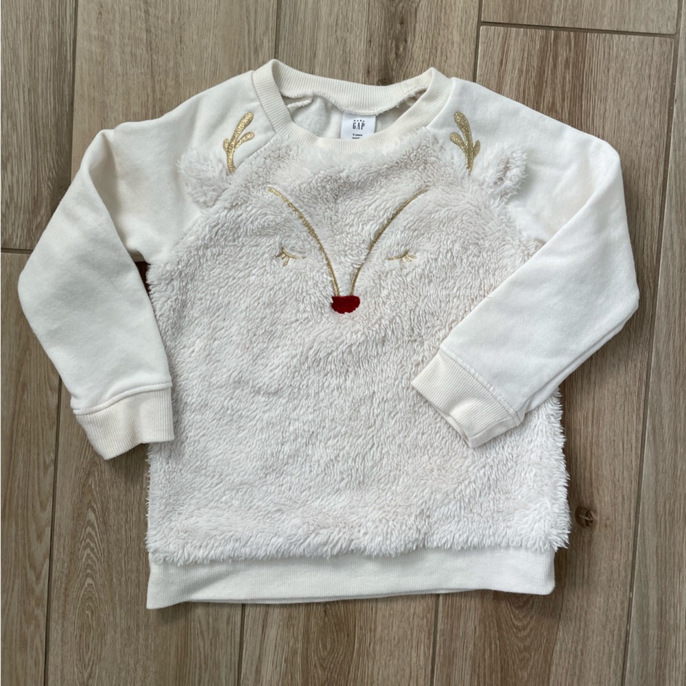 GAP Girls Reindeer Sweater/sweatshirt